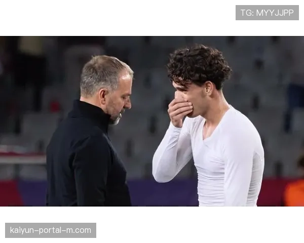 巴萨福特肩部手术康复 租借埃尔切球员已返回球队训练 巴萨福特肩部手术康复 租借埃尔切球员已返回球队训练